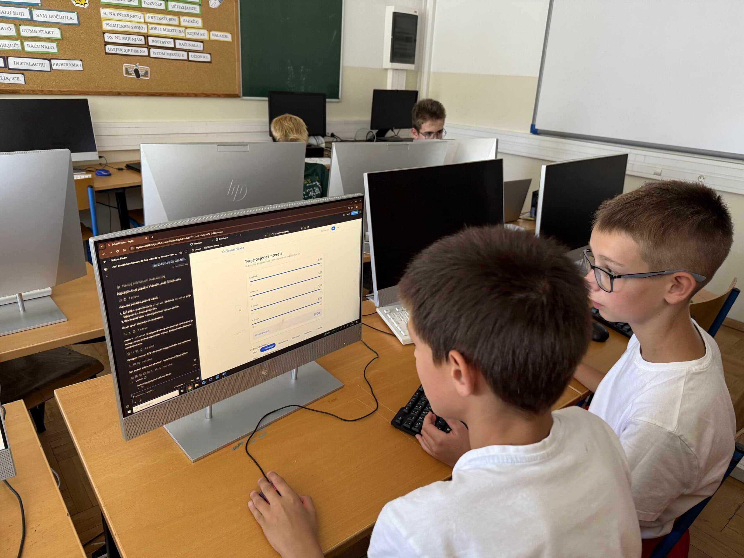 Galerija rada School Finder 2