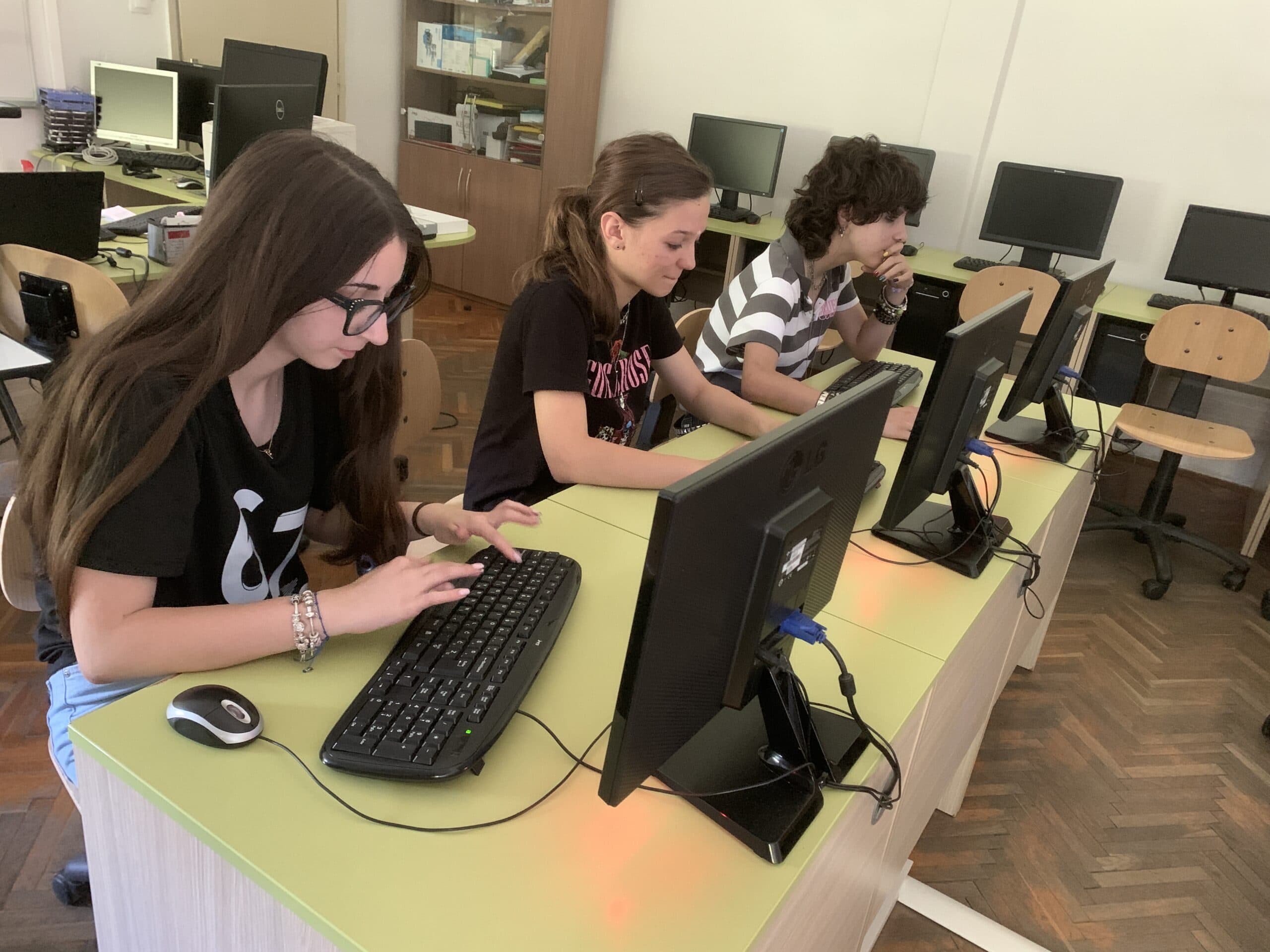 Galerija rada Moja kuhinja 1